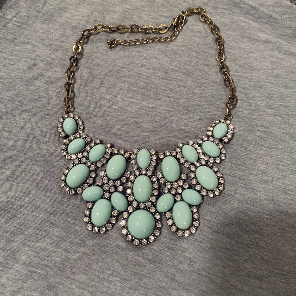 Statement necklace